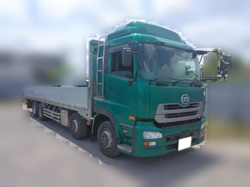 UDトラックス　クオン