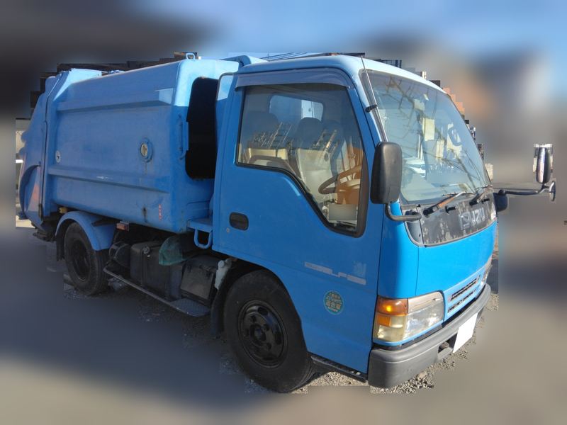 ニッサン　アトラス