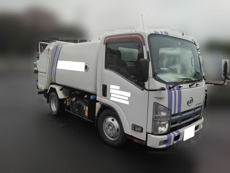 UDトラックス　コンドル